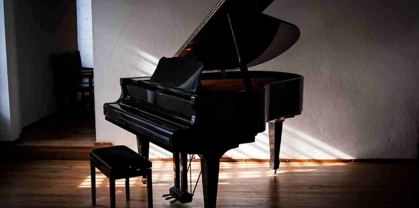 grand piano moving service